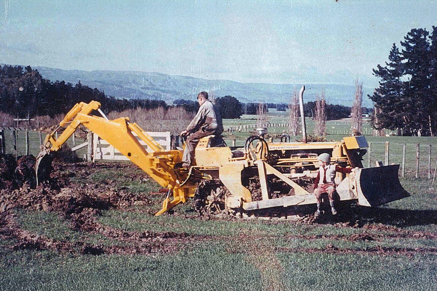 Graeme-operating-a-Backhoe-on-D2